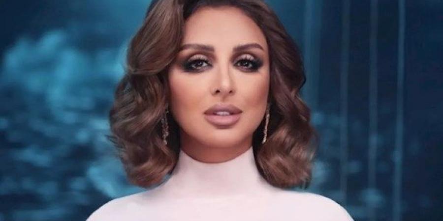 رجوعك لينا زي العيد.. دينا تحتفل بعودة أنغام وظهورها بالعلمين - هرم مصر