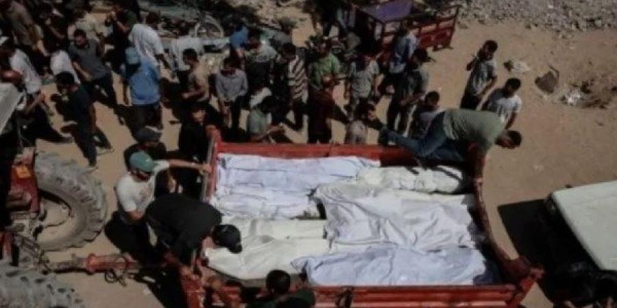استشهاد 11 فلسطينيا وإصابة آخرين بغارة إسرائيلية على حي النصر بغزة - هرم مصر