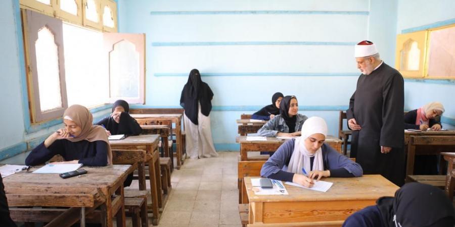 الأزهر يعلن حاجته إلى 1460 معلم مواد شرعية.. بهذه الشروط - هرم مصر