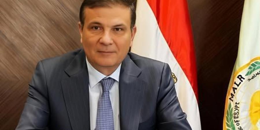 وزير الزراعة: صرف الأسمدة للمزارعين دون أي عمولات أو مبالغ إضافية - هرم مصر