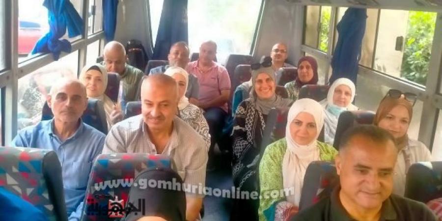 "الأتوبيس الطائر" يواصل جولاته بمدارس دمياط  - هرم مصر