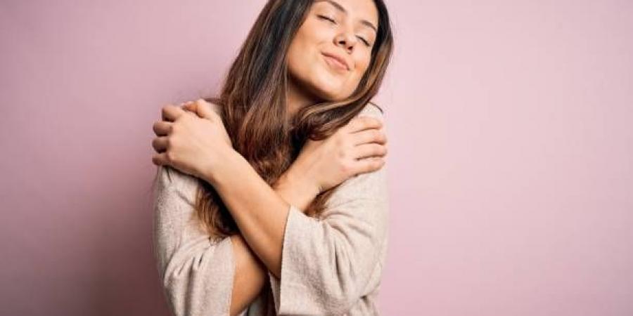 7 صفات تجعل أنثى برج العذراء جذابة بشكل لا يقاوم.. لا تقبل إلا بالأفضل - هرم مصر