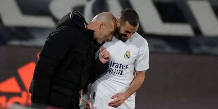 إجماع فرنسي على تولي زيدان مهمة تدريب المنتخب - هرم مصر