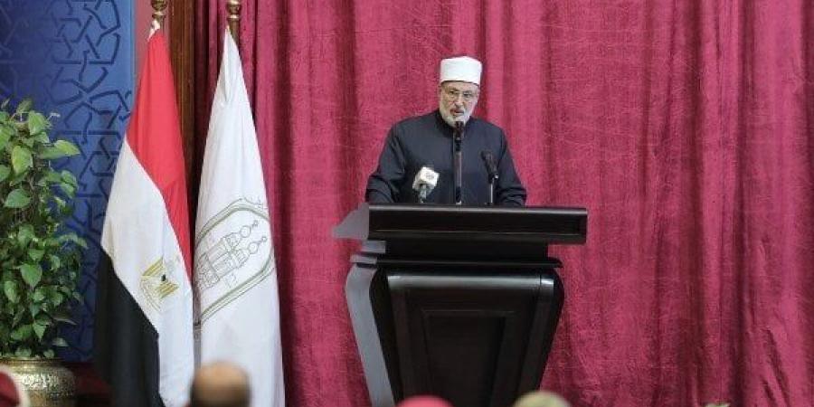 الضويني يكرم أوائل الشهادة الثانوية الأزهرية 2025 - هرم مصر