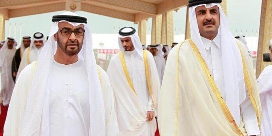 أمير قطر يستقبل رئيس دولة الإمارات لدى وصوله إلى الدوحة - هرم مصر