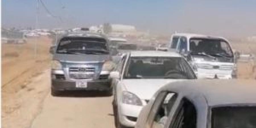 بالفيديو .. حفلة تخرج في “التراب”: أهالي الطلاب يشكون الإهمال والفوضى في جامعة آل البيت - هرم مصر