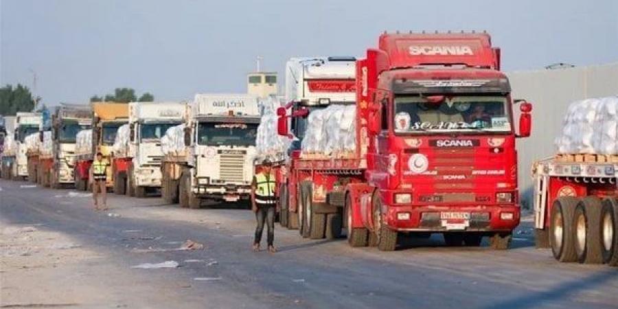 عاجل| شاحنات قافلة «زاد العزة» الـ 34 تدخل إلى قطاع غزة - هرم مصر
