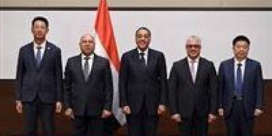 ???????? باستثمارات مليار دولار.. تدشين مصنع "سايلون" الصيني لإطارات السيارات في المنطقة الاقتصادية لقناة السويس - هرم مصر