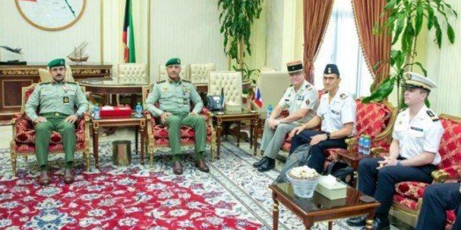 وكيل الحرس الوطني يبحث مع الملحق العسكري الفرنسي تطوير العلاقات الدفاعية الثنائية - هرم مصر