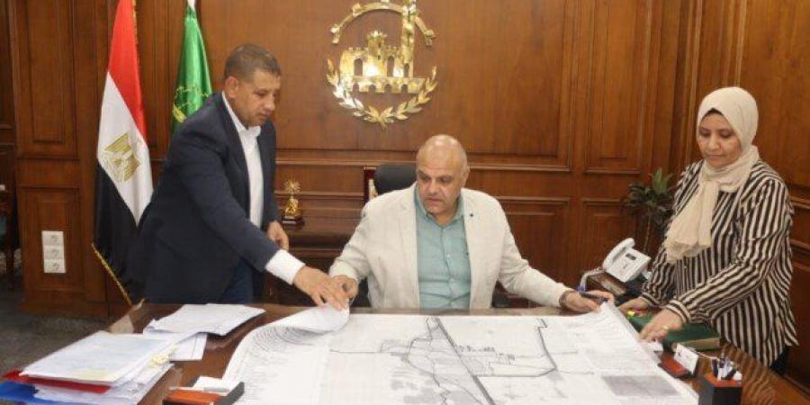 محافظ القليوبية يعتمد المخطط الاستراتيجي لمدينتي طوخ والقناطر الخيرية - هرم مصر