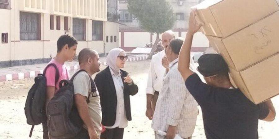 قبل بداية الدراسة.. مدير تعليم القاهرة تتفقد أعمال الصيانة بمدارس المطرية - هرم مصر