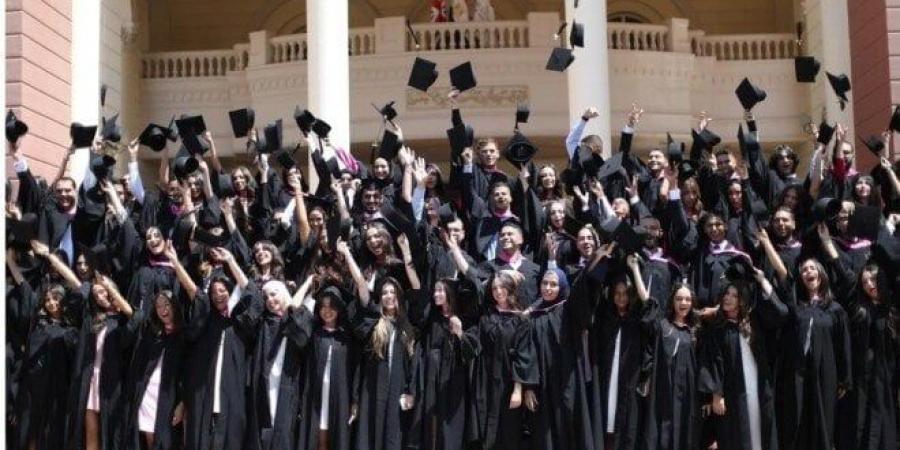 كلية الإعلام بالجامعة البريطانية تطلق 5 تخصصات جديدة تعزز تنافسية خريجيها في سوق العمل العالمي - هرم مصر