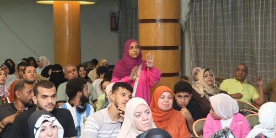 «المعلمين» تواصل فعاليات توضيح نظام البكالوريا بملتقى جديد في القاهرة - هرم مصر