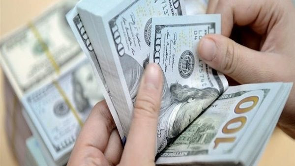 أسعار الدولار مقابل الجنيه في البنوك مساء اليوم الاثنين 4 مايو 2026 جريدة هرم مصر