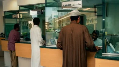 تحذير اقتصادي خطير يكشف عن تأثير حرب إيران على تحويلات اليمنيين بقيمة سبعة مليارات دولار المصرية هرم مصر
