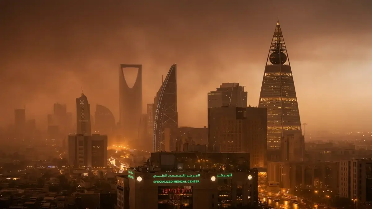 تحذيرات الطقس السعودية اليوم رياح نشطة وأتربة كثيفة وأمطار رعدية وغزيرة مع سيول محتملة في مناطق تبوك والجوف وحائل والحدود الشمالية جريدة هرم مصر