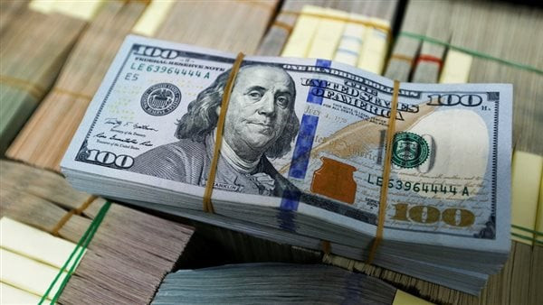 سعر الدولار مقابل الجنيه في نهاية تعاملات اليوم الأحد داخل البنوك المصرية