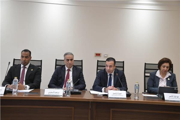 شركة تنظيم الاتصالات تدير عشرة مصانع تابعة للعلامات التجارية الرائدة في سوق الجوال