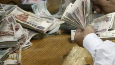 موعد صرف مرتبات مايو للدرجات الوظيفية والمالية يثير قلق الزحام أمام الـ ATM جريدة هرم مصر