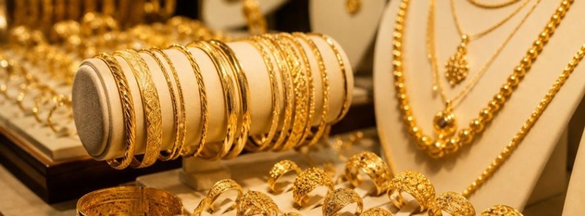 أسعار الذهب في السعودية اليوم الثلاثاء 16 مايو 1448 تراجع عالمي ملحوظ في المعدن الأصفر وفرص استثمارية منتظرة