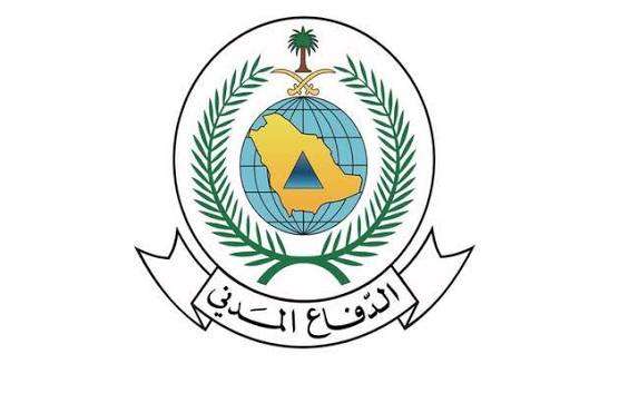 إصابة بسيطة وأضرار مادية كبيرة لمنزل ومركبة بسبب سقوط شظايا صاروخين والدفاع المدني يتدخل عاجل