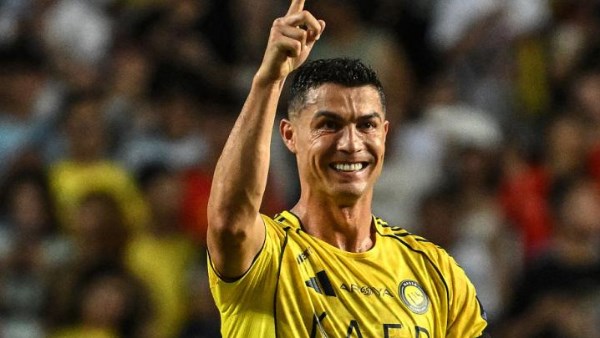 اتحاد الكرة البرتغالي يطلب من النصر استعادة كريستيانو رونالدو خلال فترة توقف نوفمبر المقبلة