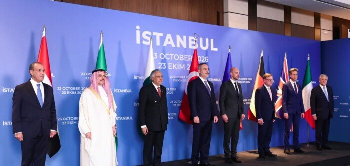 اجتماع ثماني في اسطنبول يدعو الى خفض التصعيد وحلول سلام استراتيجية للنزاعات في المنطقة الأسبوع