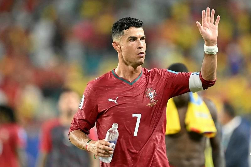 الاتحاد البرتغالي يتواصل مع نادي النصر السعودي لضم النجم رونالدو في صفقة قوية