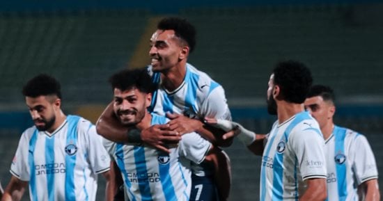 الكاف يشيد بأرقام بيراميدز الاستثنائية وطموح الفريق المستمر في دوري أبطال أفريقيا