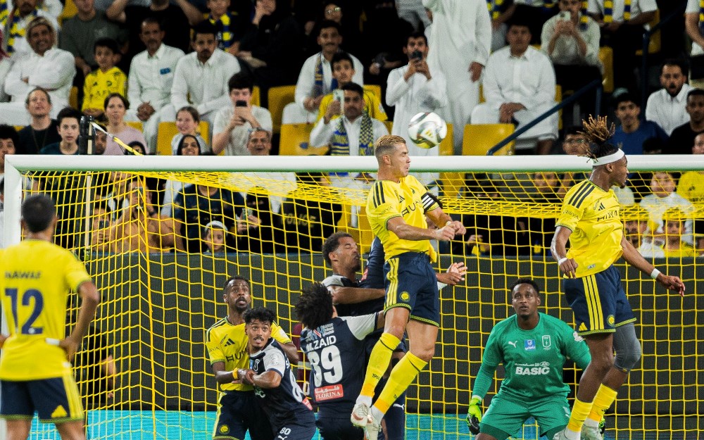 النصر يتربع على قمة جدول ترتيب الدوري السعودي قبل نهاية منافسات الجولة الثانية عشر