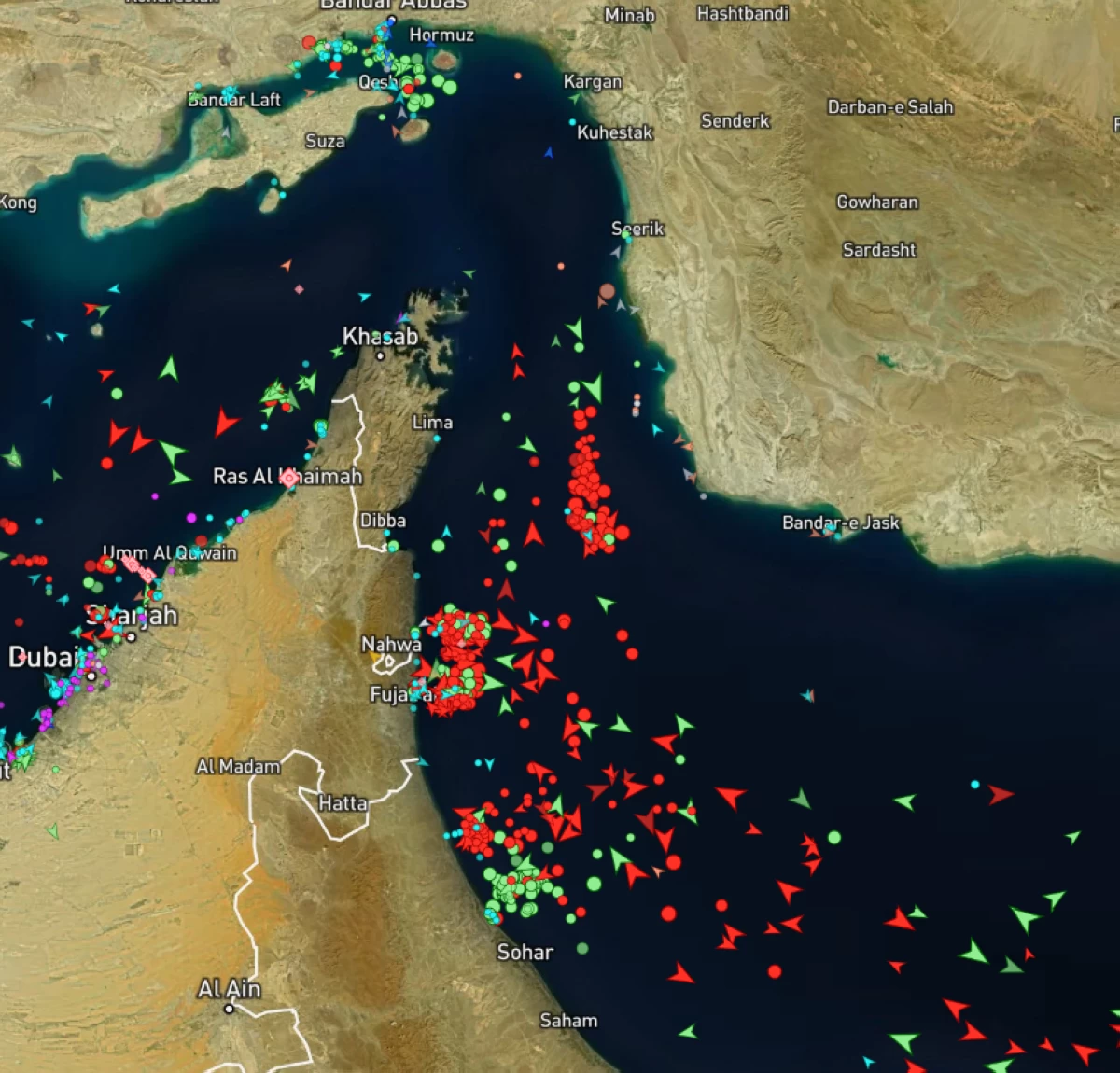 دوي انفجار قوي يهز محيط مضيق هرمز في إيران ورصد تطورات أمنية كبيرة وتأثيرات إقليمية