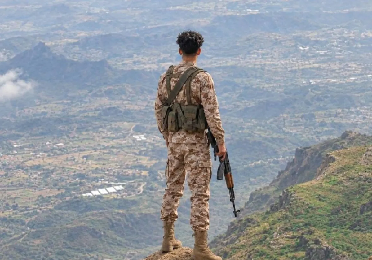 سمير اليوسفي يحلل موازين القوة ويكتب عن تعز الأزمة التي تواجه الحوثي وتشبه النصر