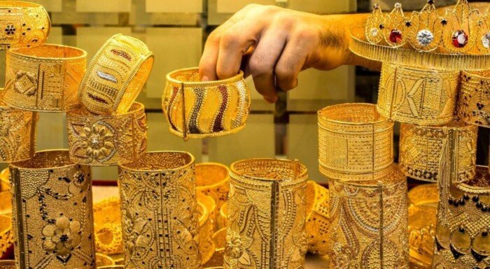 عاجل سعر الذهب اليوم السبت 31 أكتوبر 2026 وعيار 21 يسجل رقما جديدا في الأسواق المحلية والعالمية