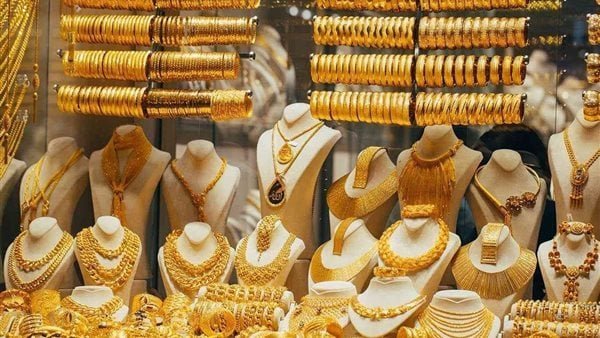 عيار 21 الآن بيعًا وشراءً مفاجأة جديدة في سعر الذهب اليوم السبت 24 أكتوبر 2026