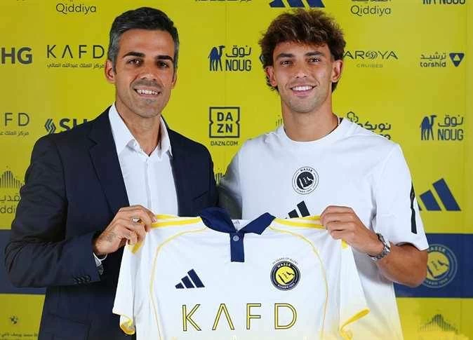 نادي النصر السعودي يباشر خطوات رسمية لتمديد عقد اللاعب جواو فليكس بشكل عاجل