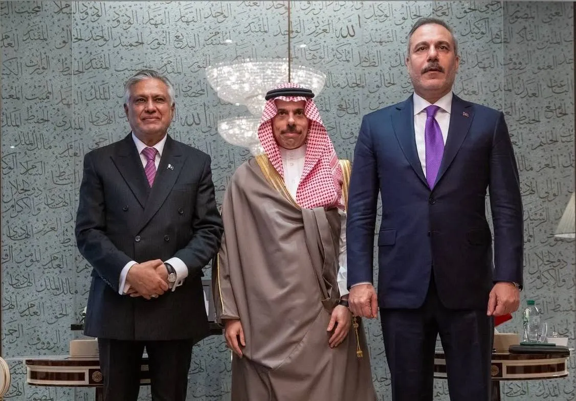 وزراء خارجية اتفاقية مكة يجتمعون لبحث ترتيبات اجتماع عاجل لرؤساء الأركان لتعزيز التنسيق الأمني العربي